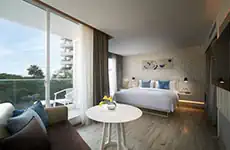 Superior Corner